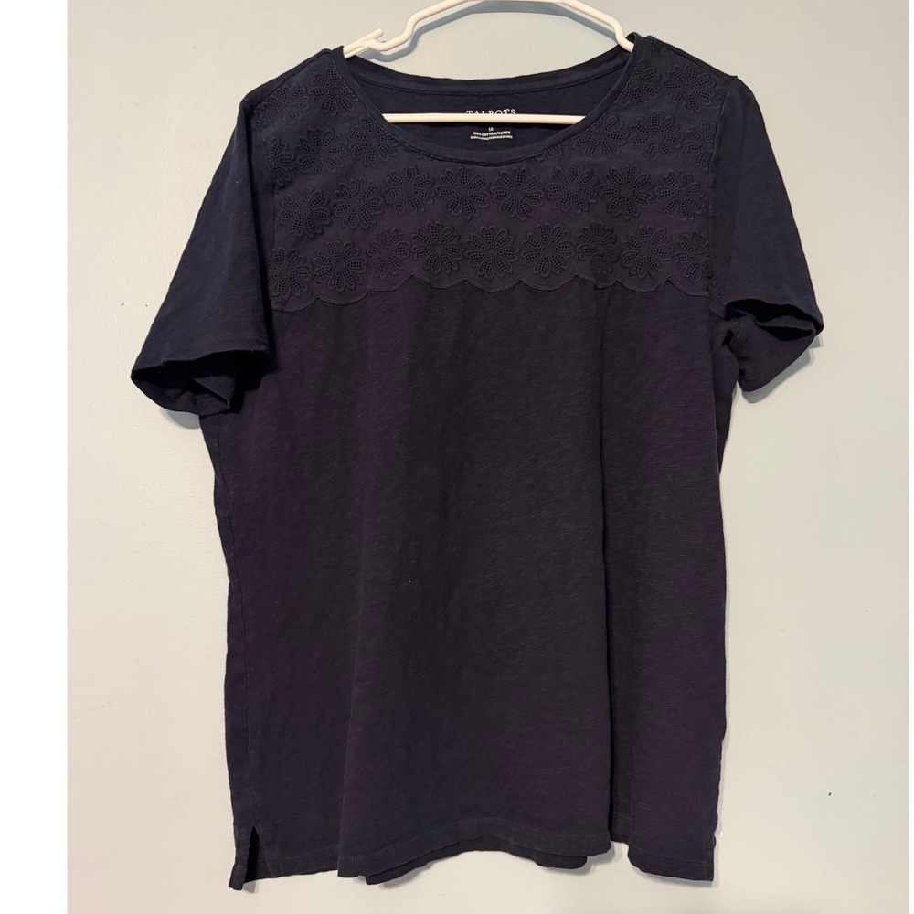 Talbots Plus Women's 1X Navy Blue Eyelet Floral Embroidery Short Sleeve 2054
